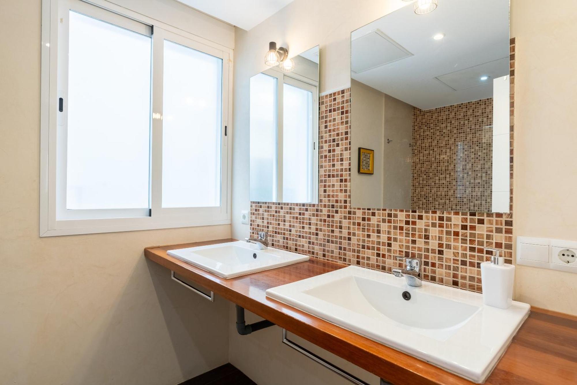 Veoapartment Alhondiga Segundo Seville Luaran gambar